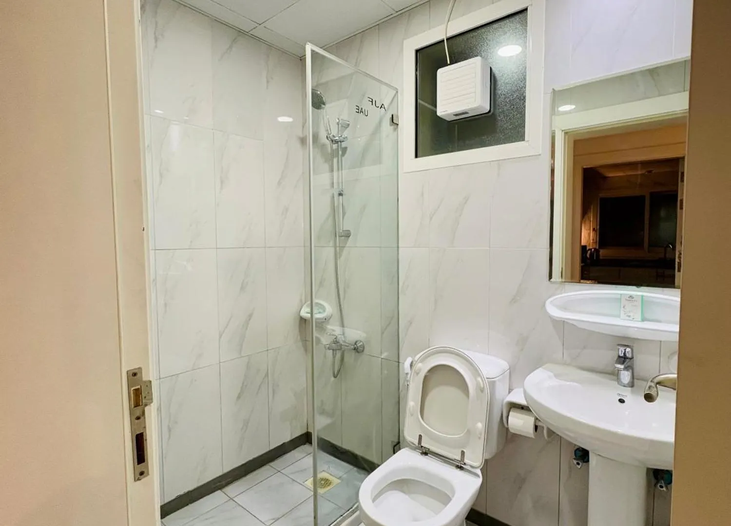 1 Bhk Spacious Family Friendly Sharjah
